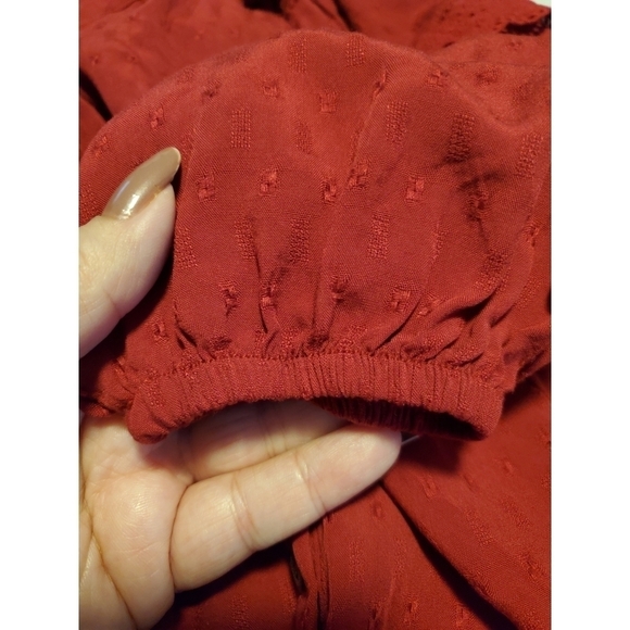 Knox Rose Eyelet Blouse - Picture 10 of 13